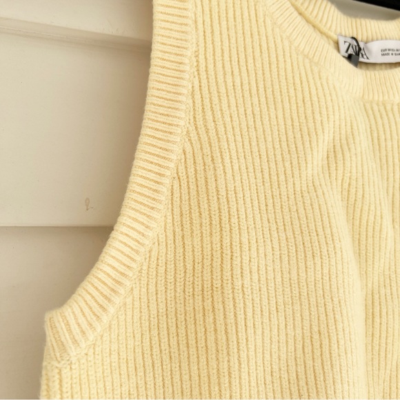 NWT Zara Butter Yellow Sweater Knit Tank Top, Medium - Picture 5 of 5